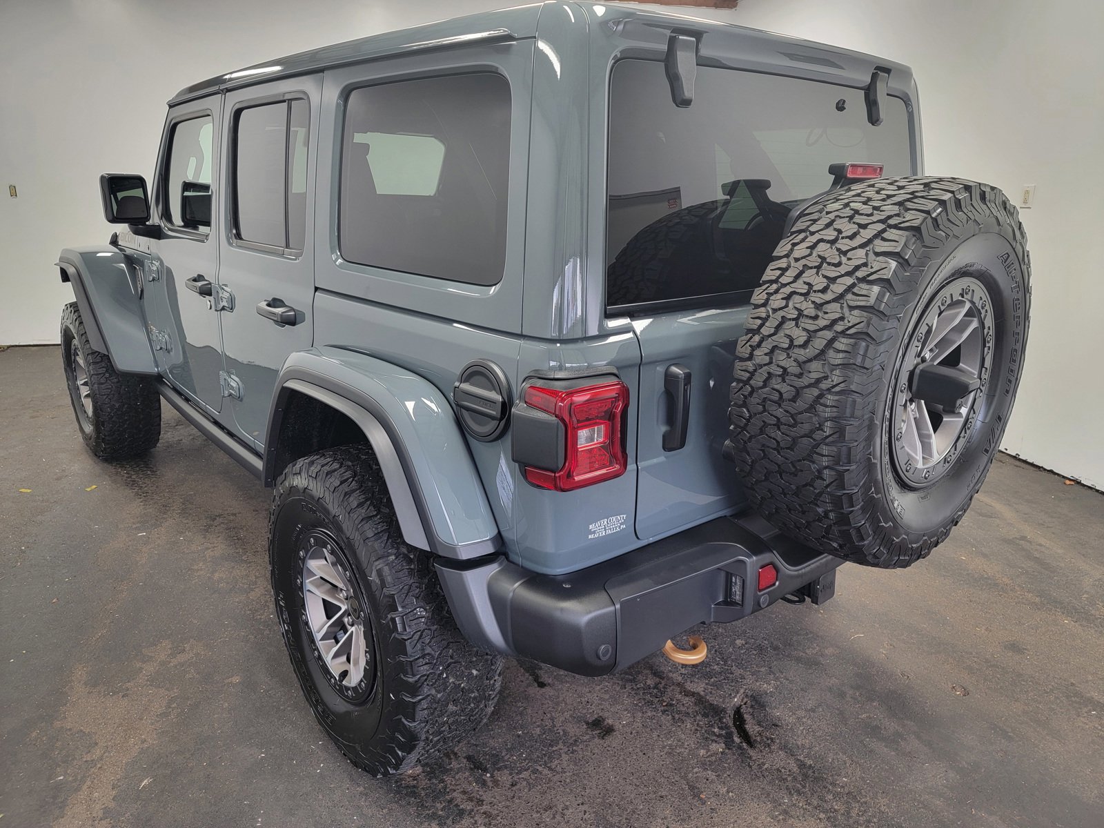 2024 Jeep Wrangler Rubicon 392 photo 2