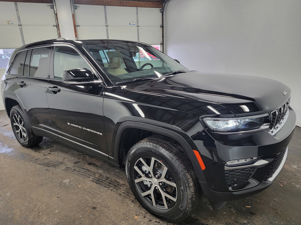 New 2025 Jeep Grand Cherokee Limited Sport Utility