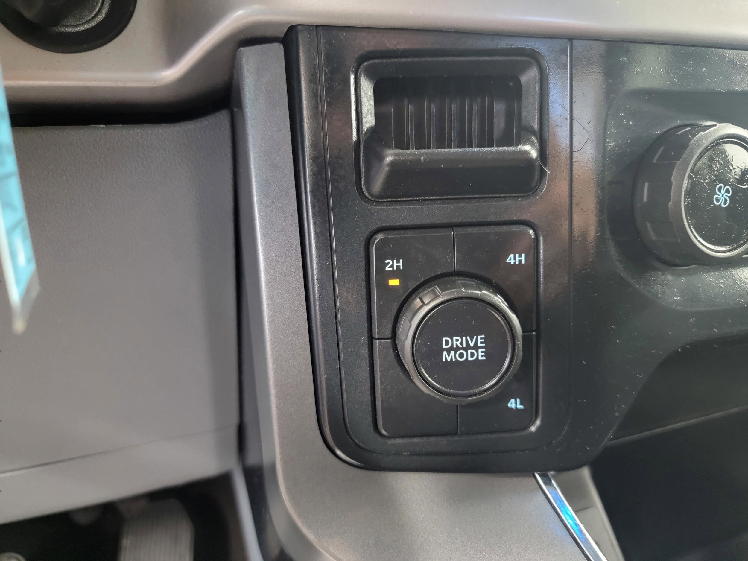 2022 Ford F-150 XLT - Photo 16
