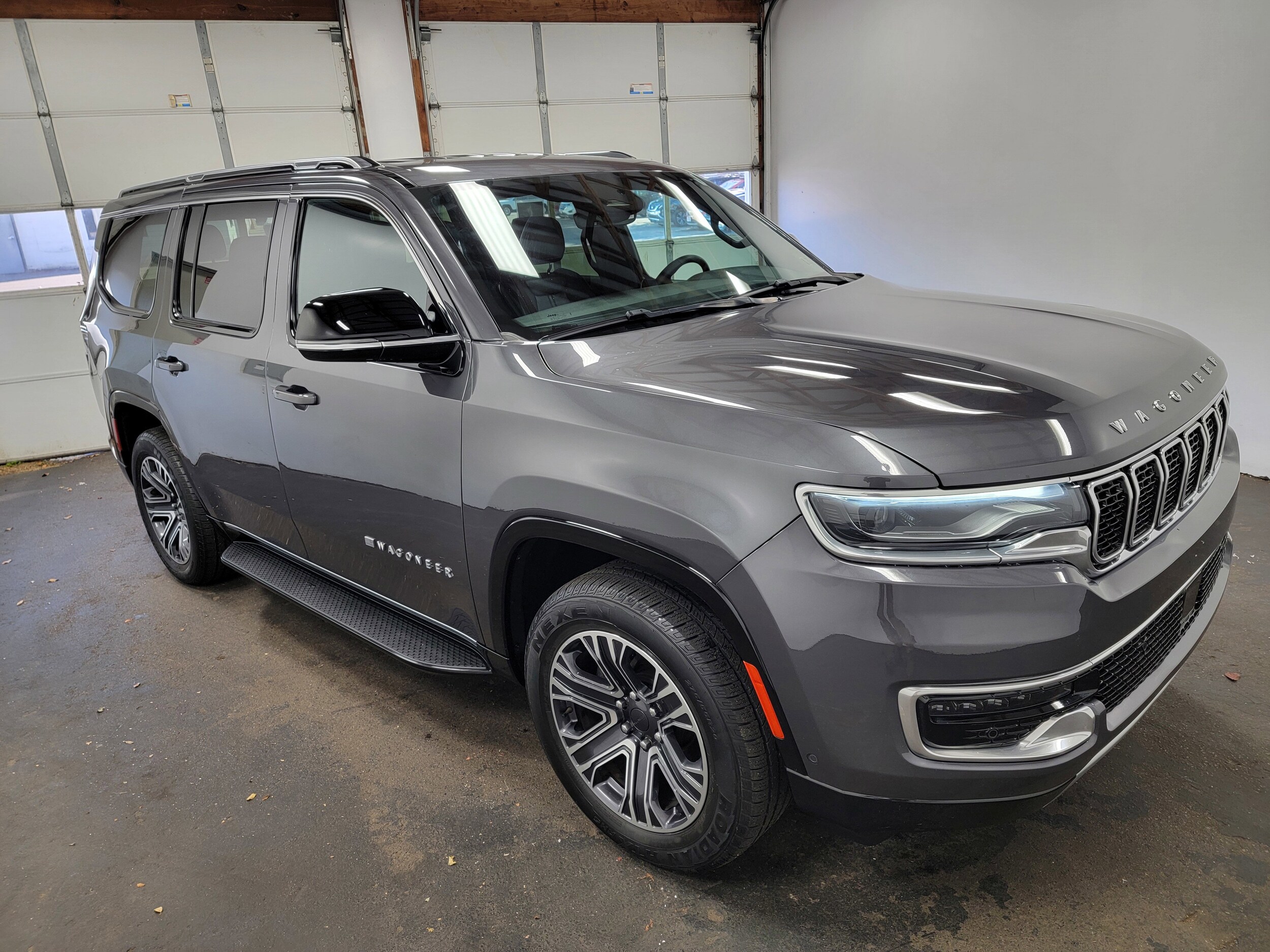 2023 Jeep Wagoneer Series II photo 4