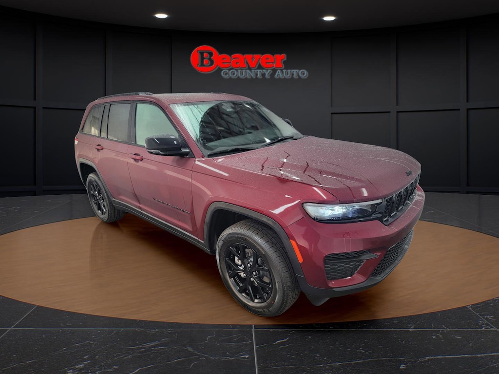 New 2025 Jeep Grand Cherokee Laredo Sport Utility