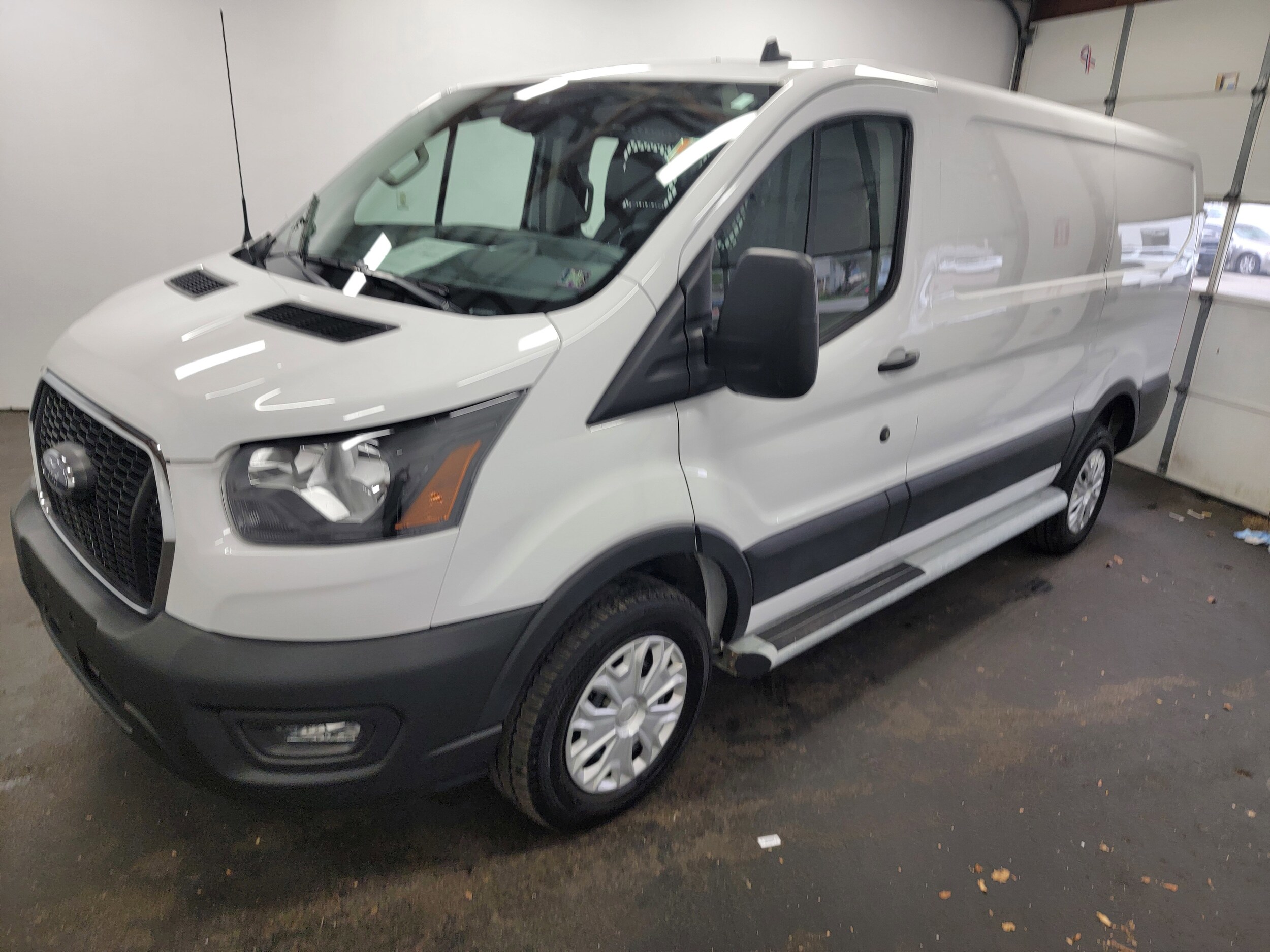 2024 Ford Transit Cargo Van photo 2