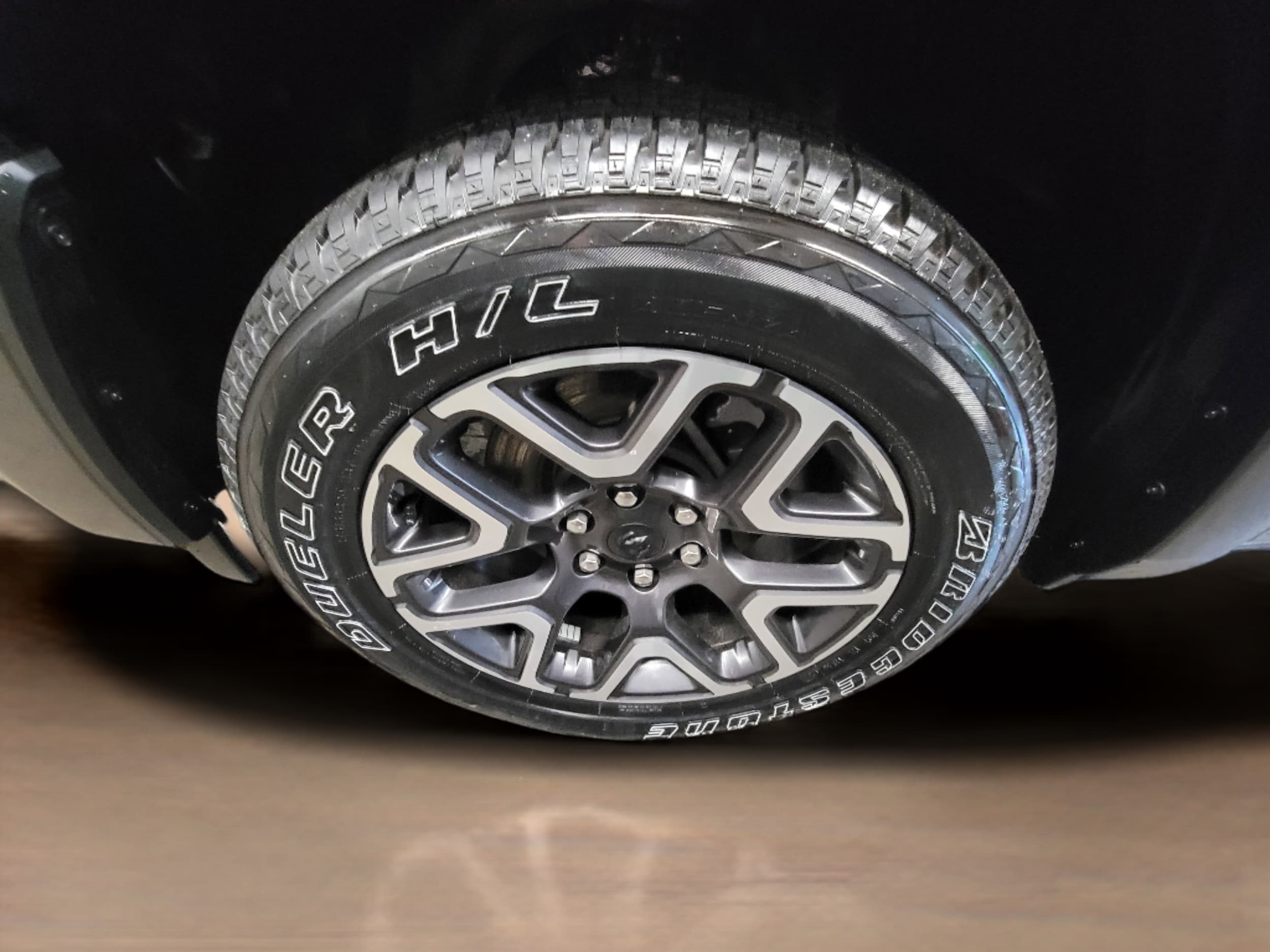 2026 RAM 1500 Laramie - Photo 23