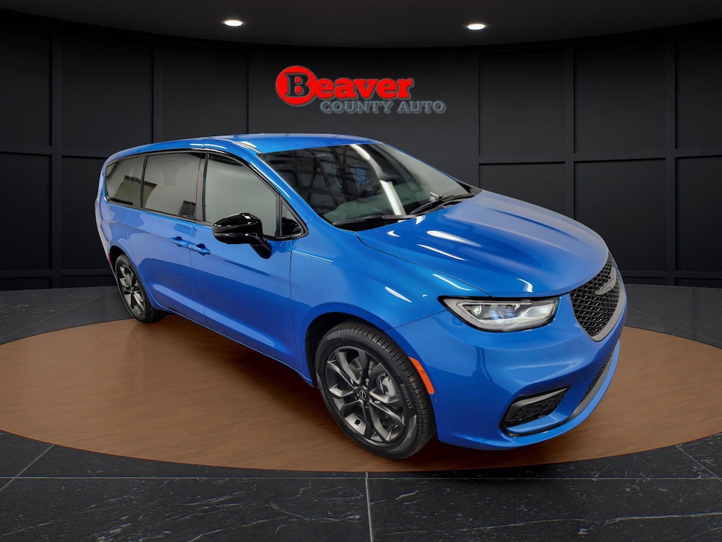 New 2026 Chrysler Pacifica Select Passenger Van