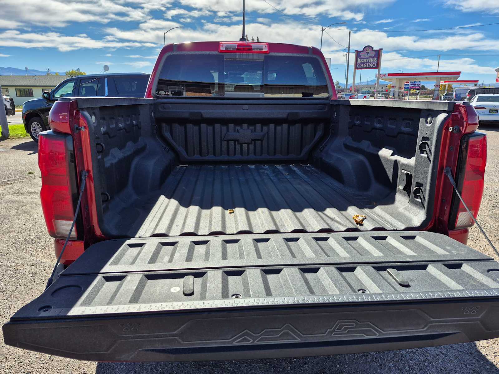 2024 Chevrolet Colorado Z71 photo 3