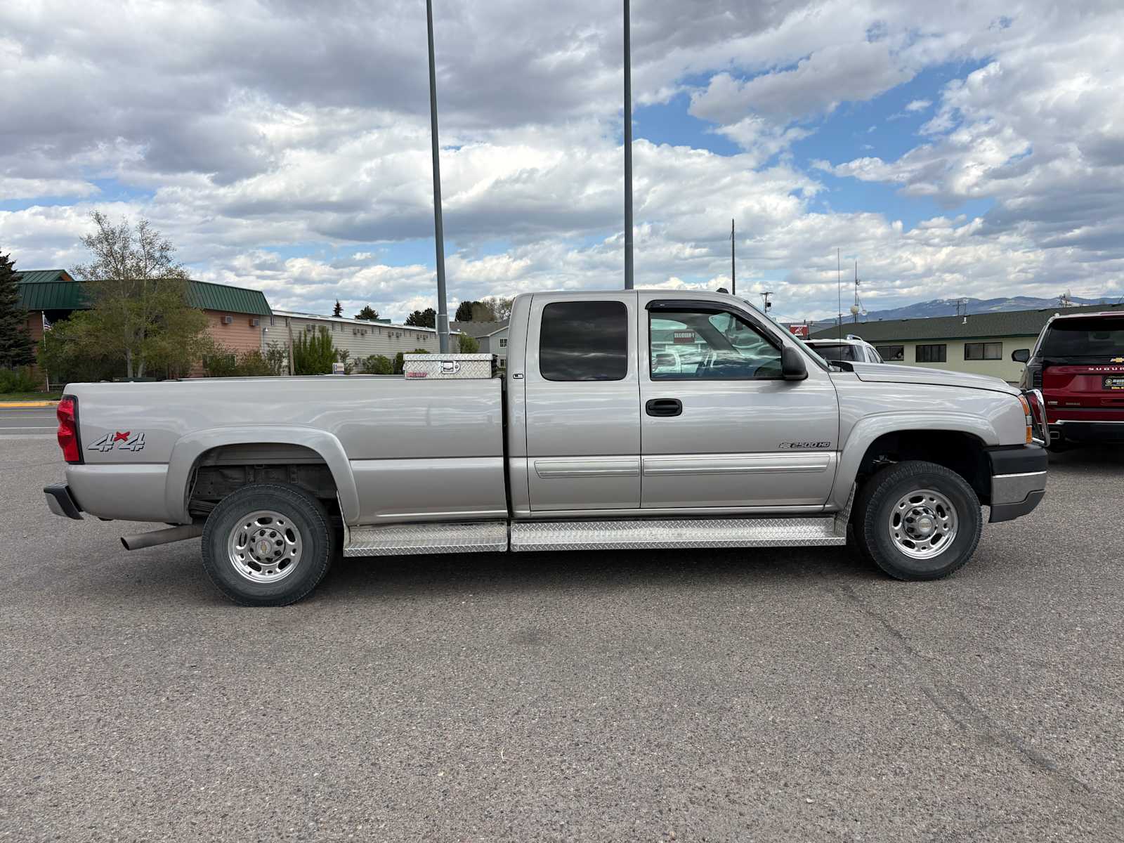 Used 2005 Chevrolet Silverado 2500HD LT with VIN 1GCHK29U55E215964 for sale in Dillon, MT