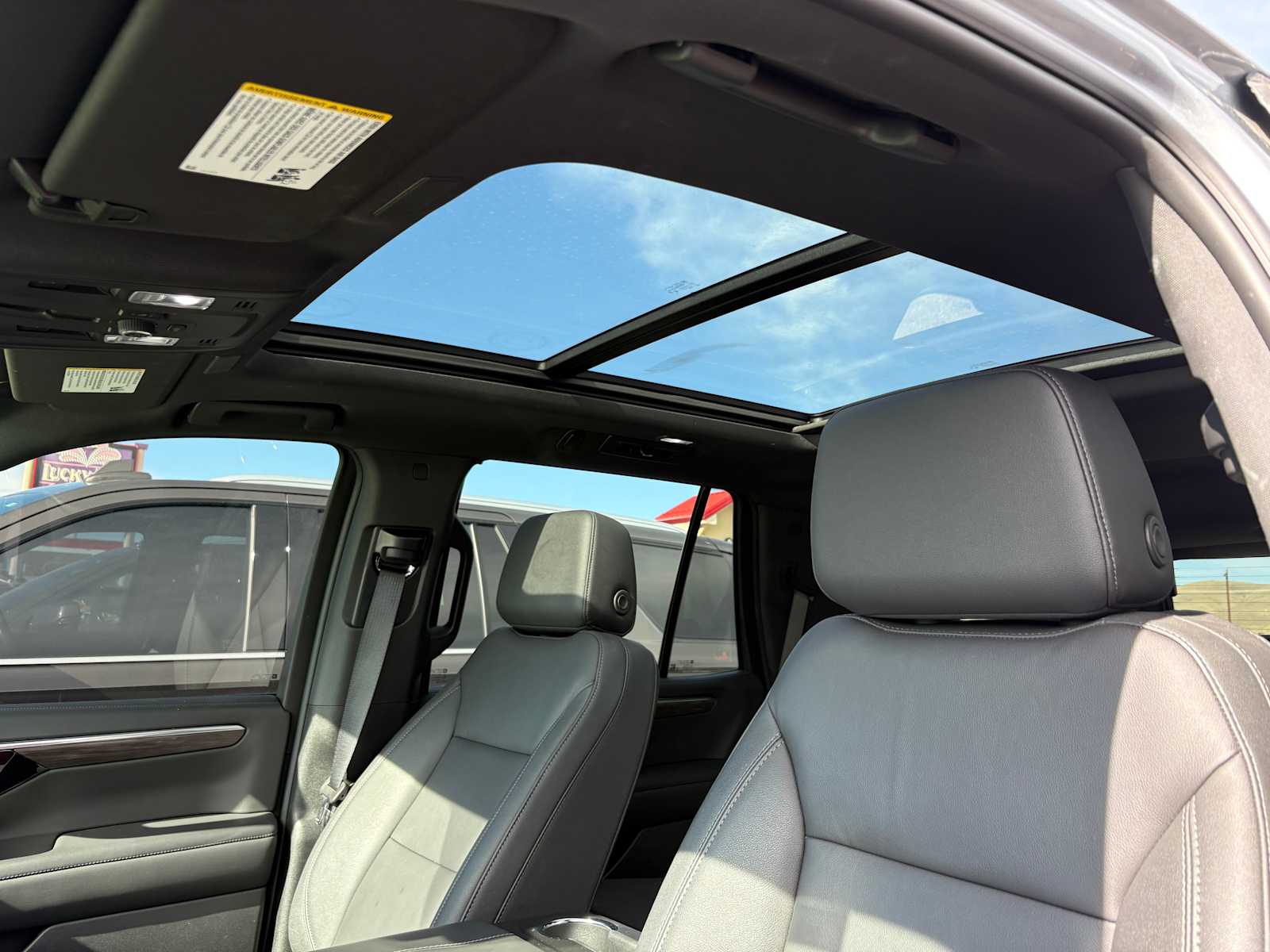 2025 Chevrolet Tahoe Z71 - Photo 30