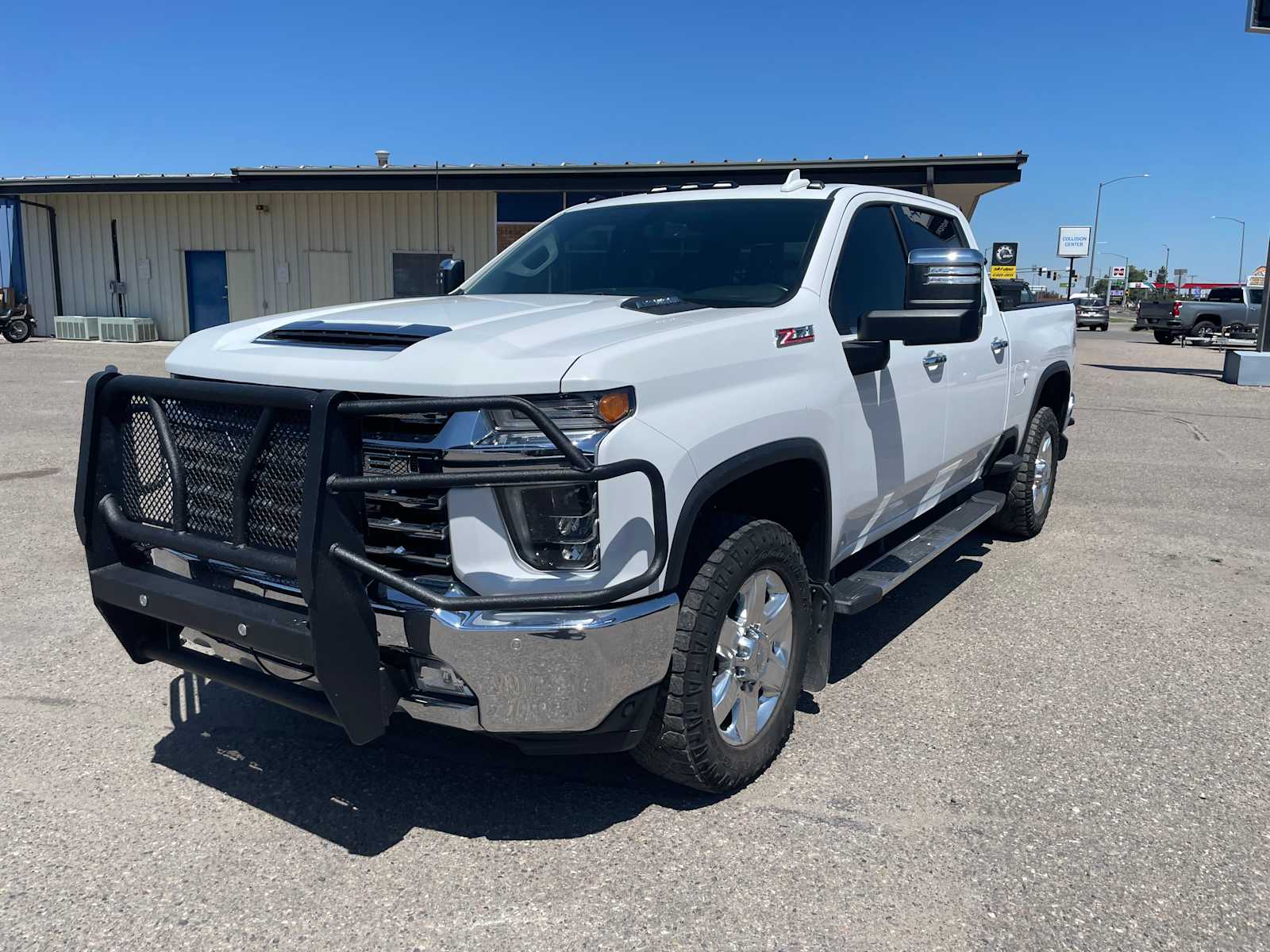 2020 Chevrolet Silverado 2500HD LTZ photo 3