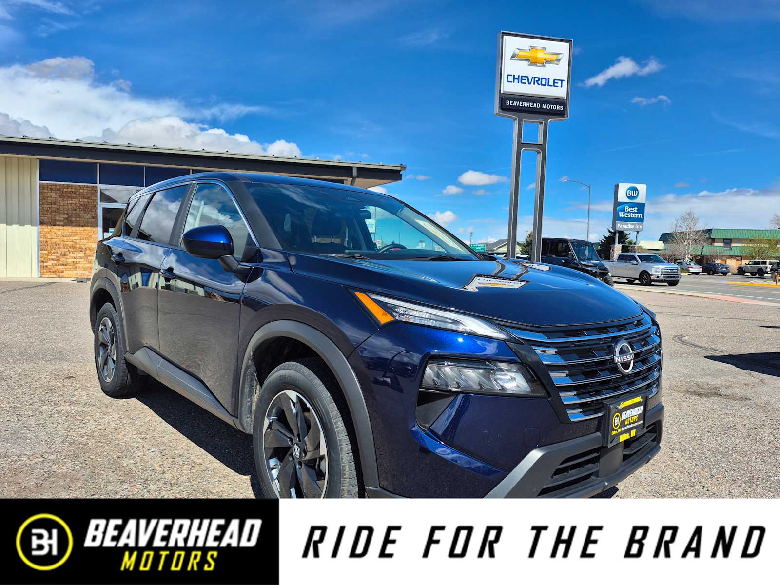 2025 Nissan Rogue SV