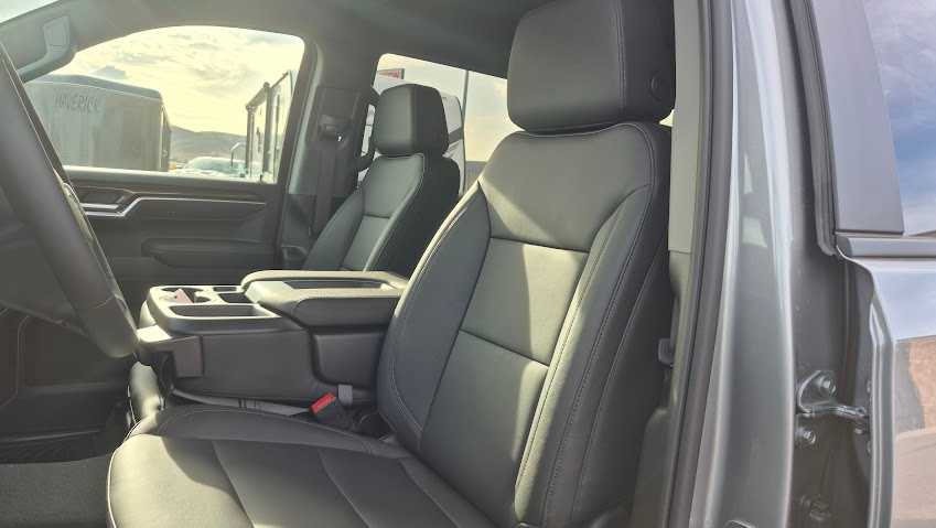 2026 Chevrolet Silverado 1500 LT - Photo 23