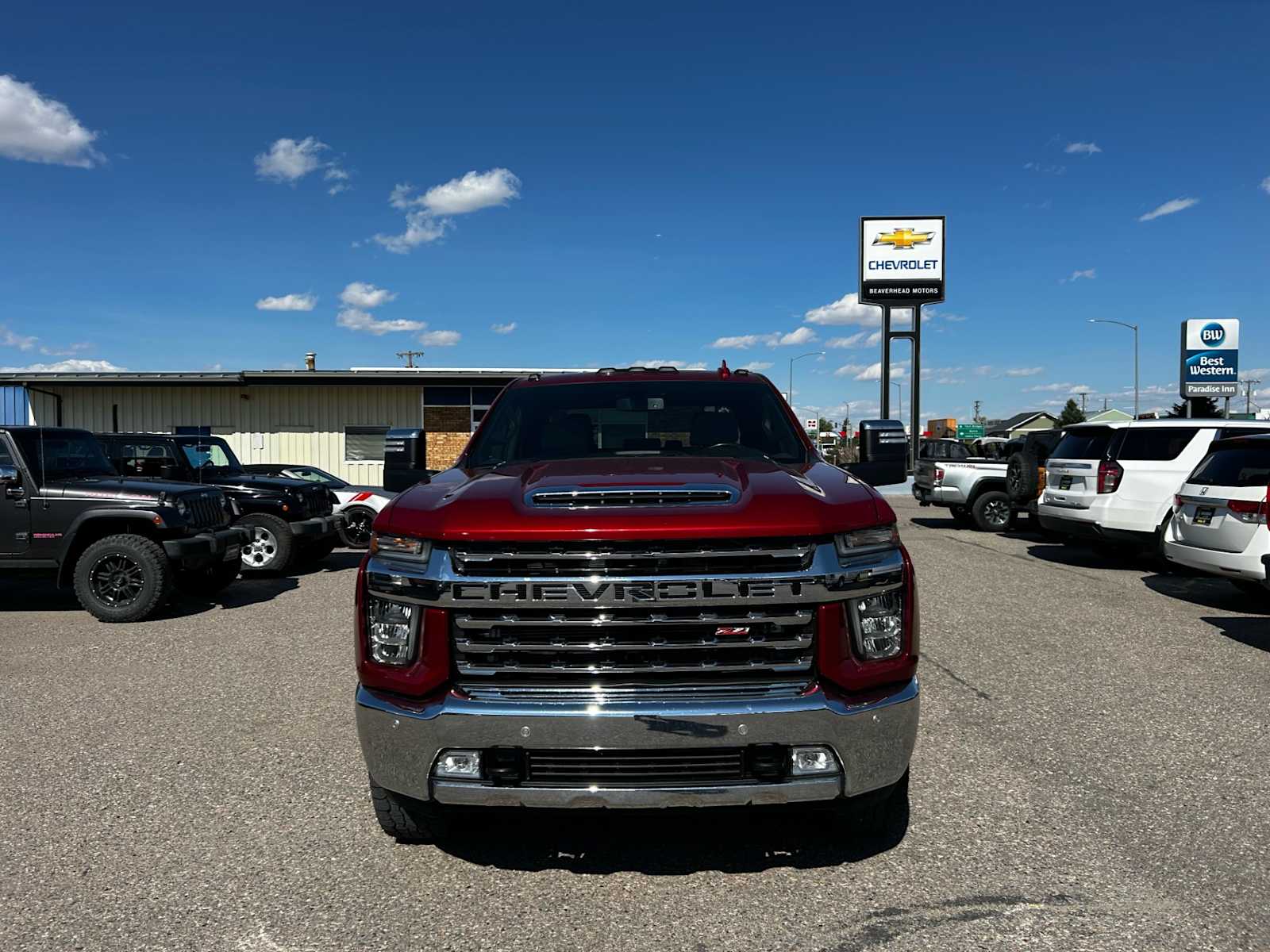 Used 2022 Chevrolet Silverado 3500HD LTZ with VIN 1GC4YUEY3NF285443 for sale in Dillon, MT