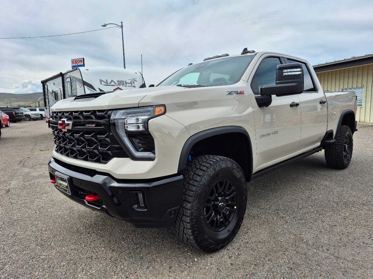 2026 Chevrolet Silverado 2500 HD ZR2 - Photo 10
