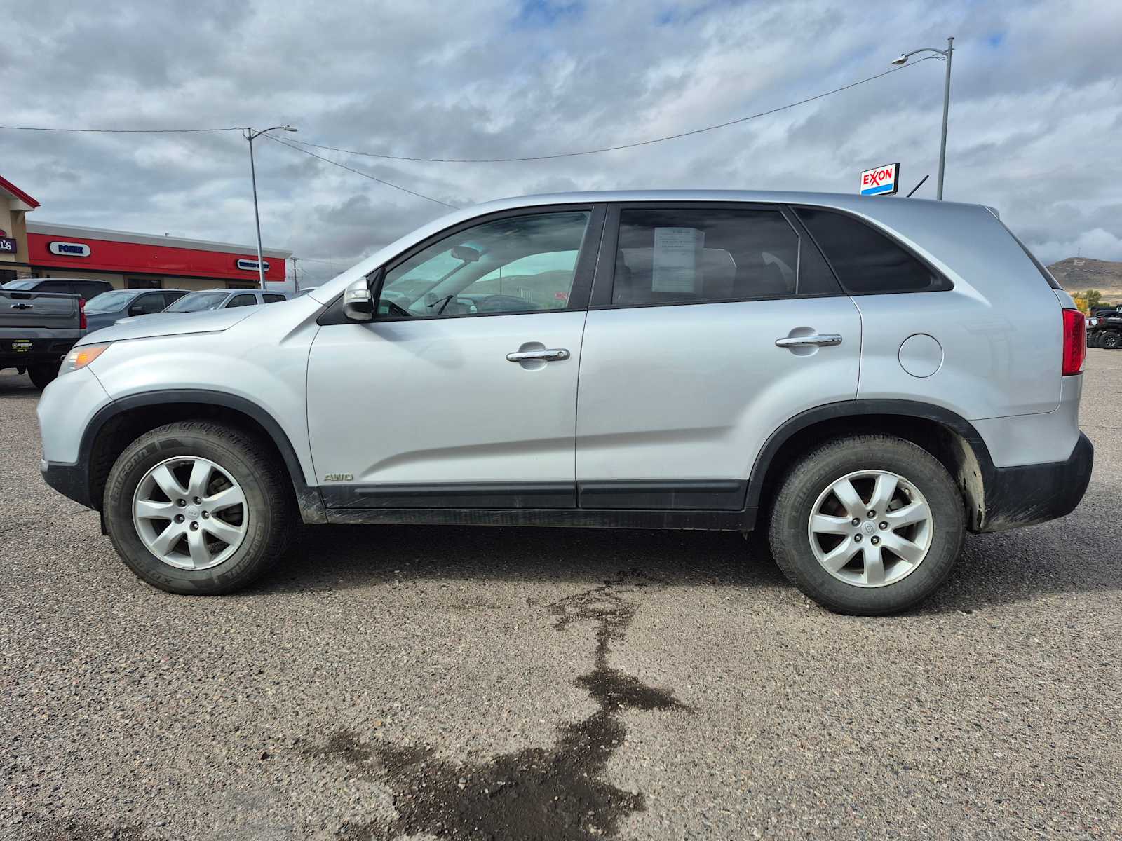 2011 Kia Sorento LX photo 2