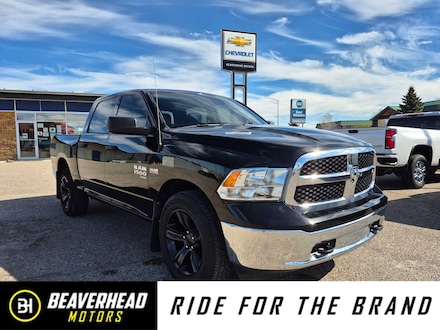 2022 Ram 1500 Classic SLT Truck Crew Cab