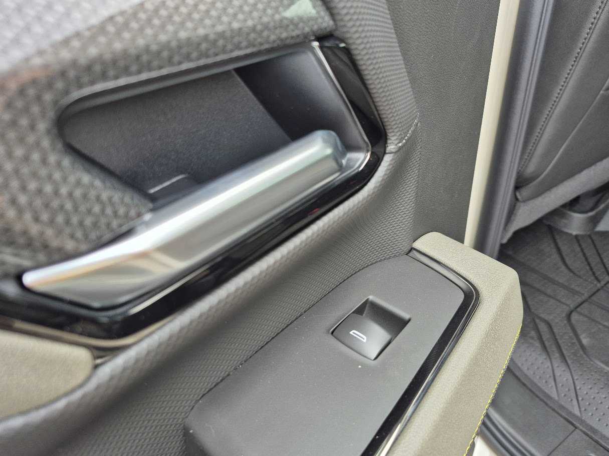 2026 Chevrolet Silverado 2500 HD ZR2 - Photo 32
