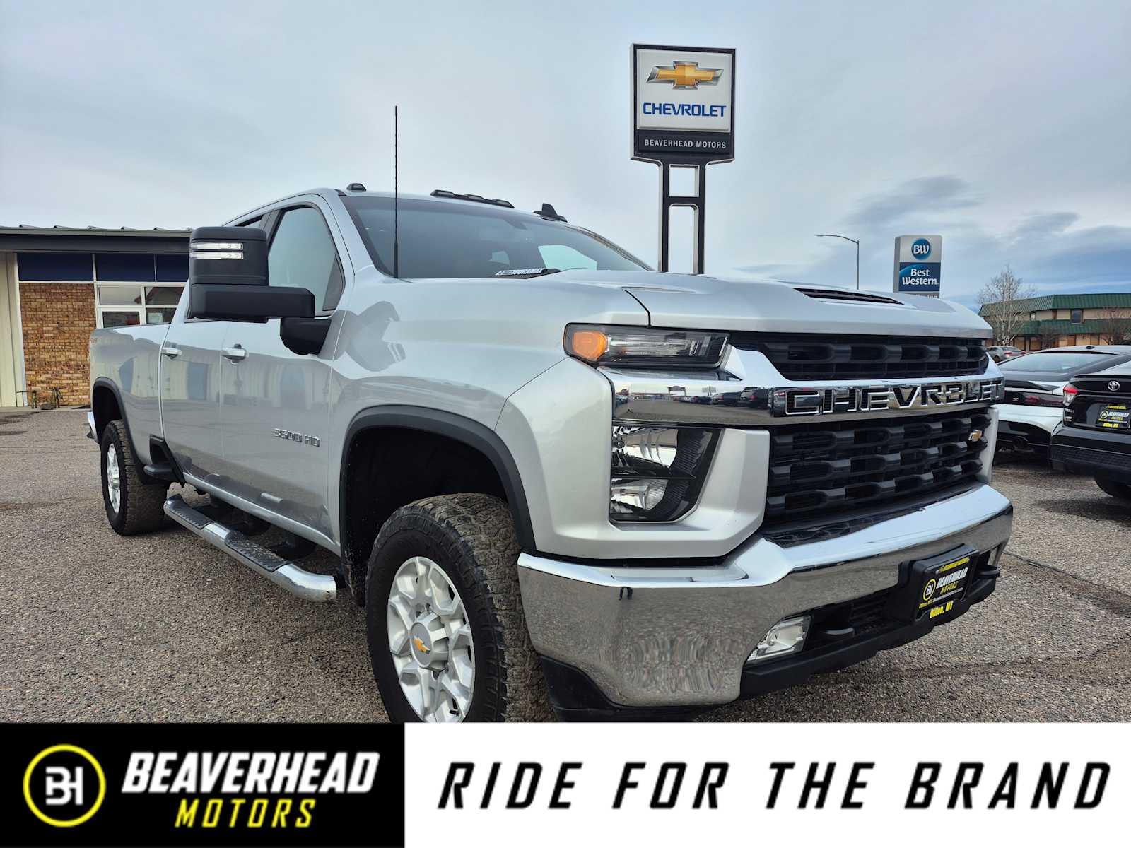 2022 Chevrolet Silverado 3500HD LT's photo