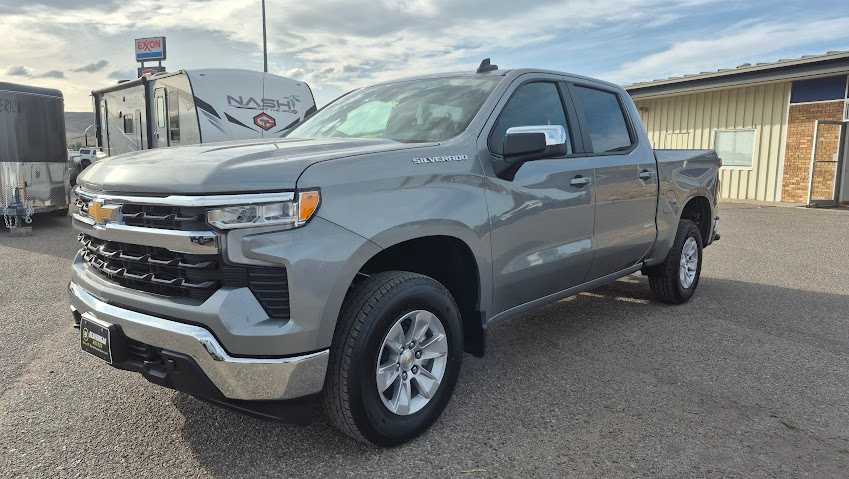 2026 Chevrolet Silverado 1500 LT - Photo 10