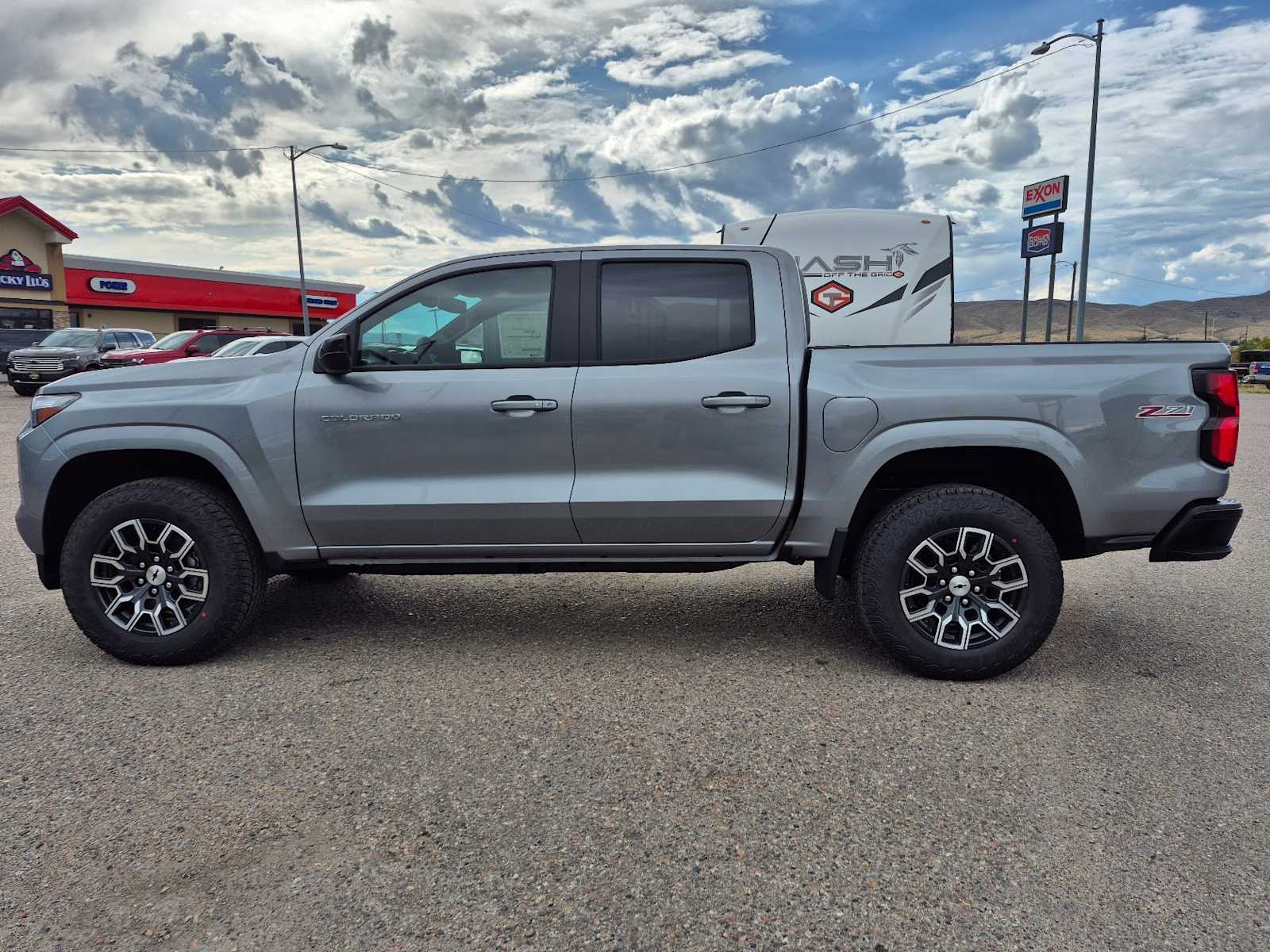 2026 Chevrolet Colorado Z71 - Photo 9