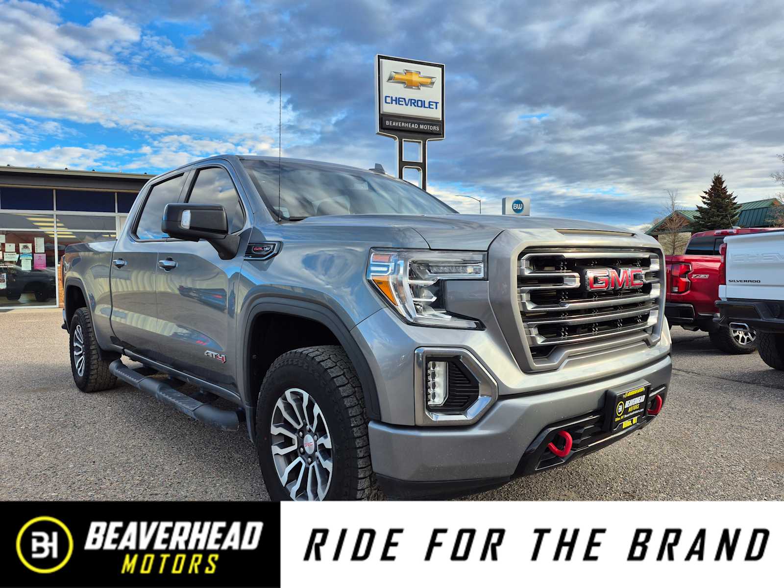 2019 GMC Sierra 1500 AT4's photo