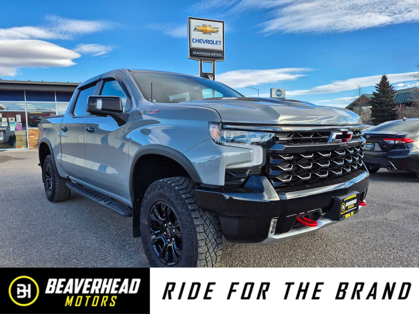 2024 Chevrolet Silverado 1500 ZR2's photo