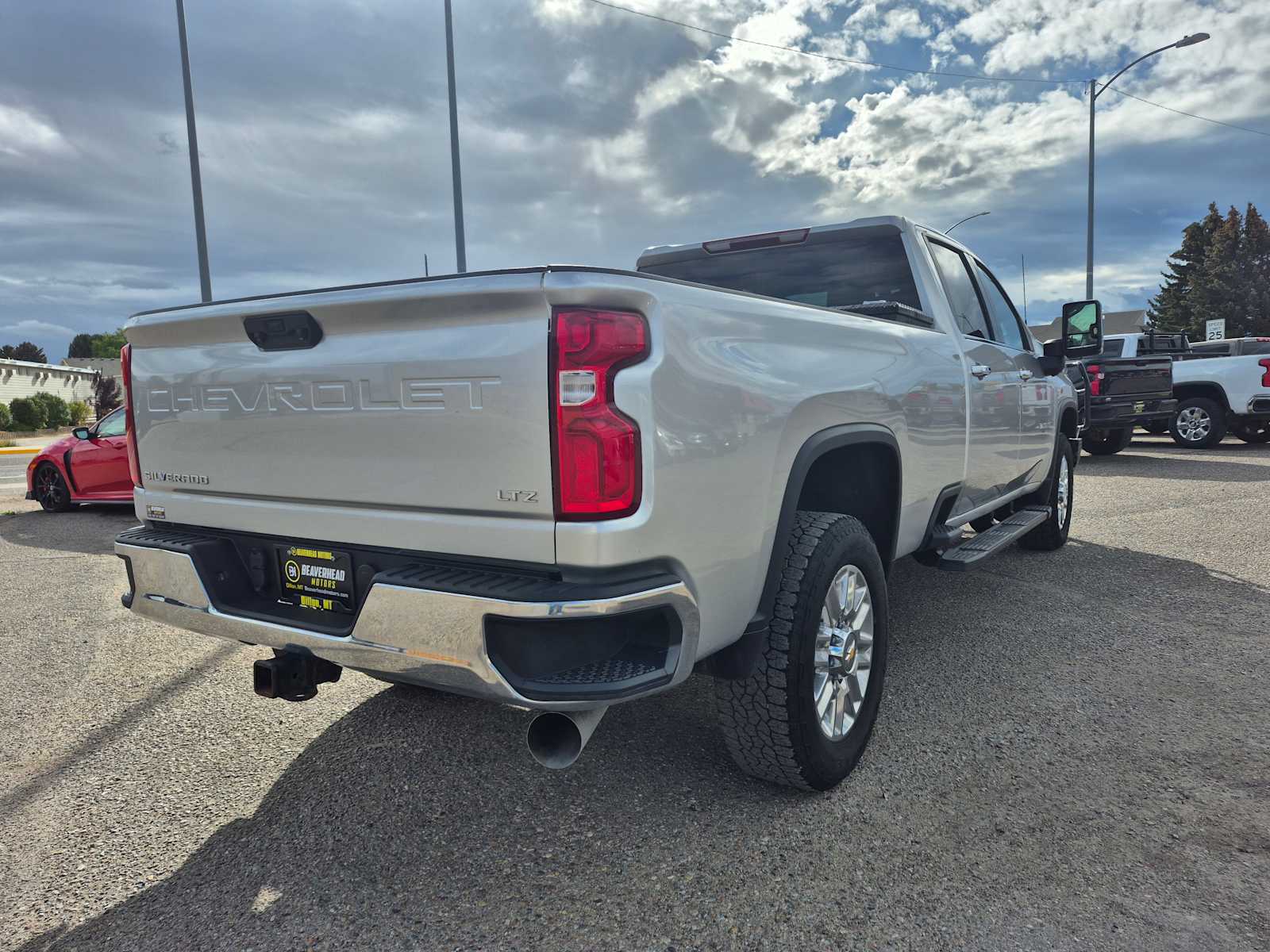 2022 Chevrolet Silverado 3500HD LTZ photo 2