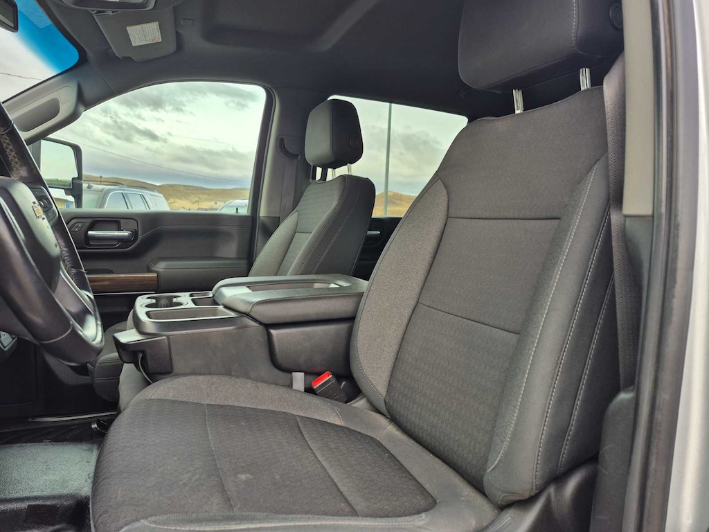 2022 Chevrolet Silverado 3500HD LT photo 4