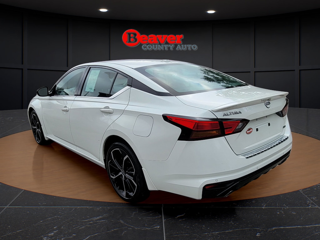 Used 2023 Nissan Altima 2.5 SR Sedan