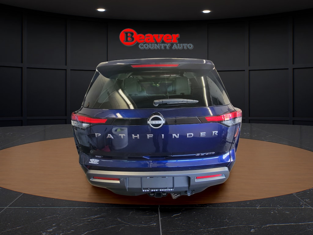 New 2026 Nissan Pathfinder SL SUV
