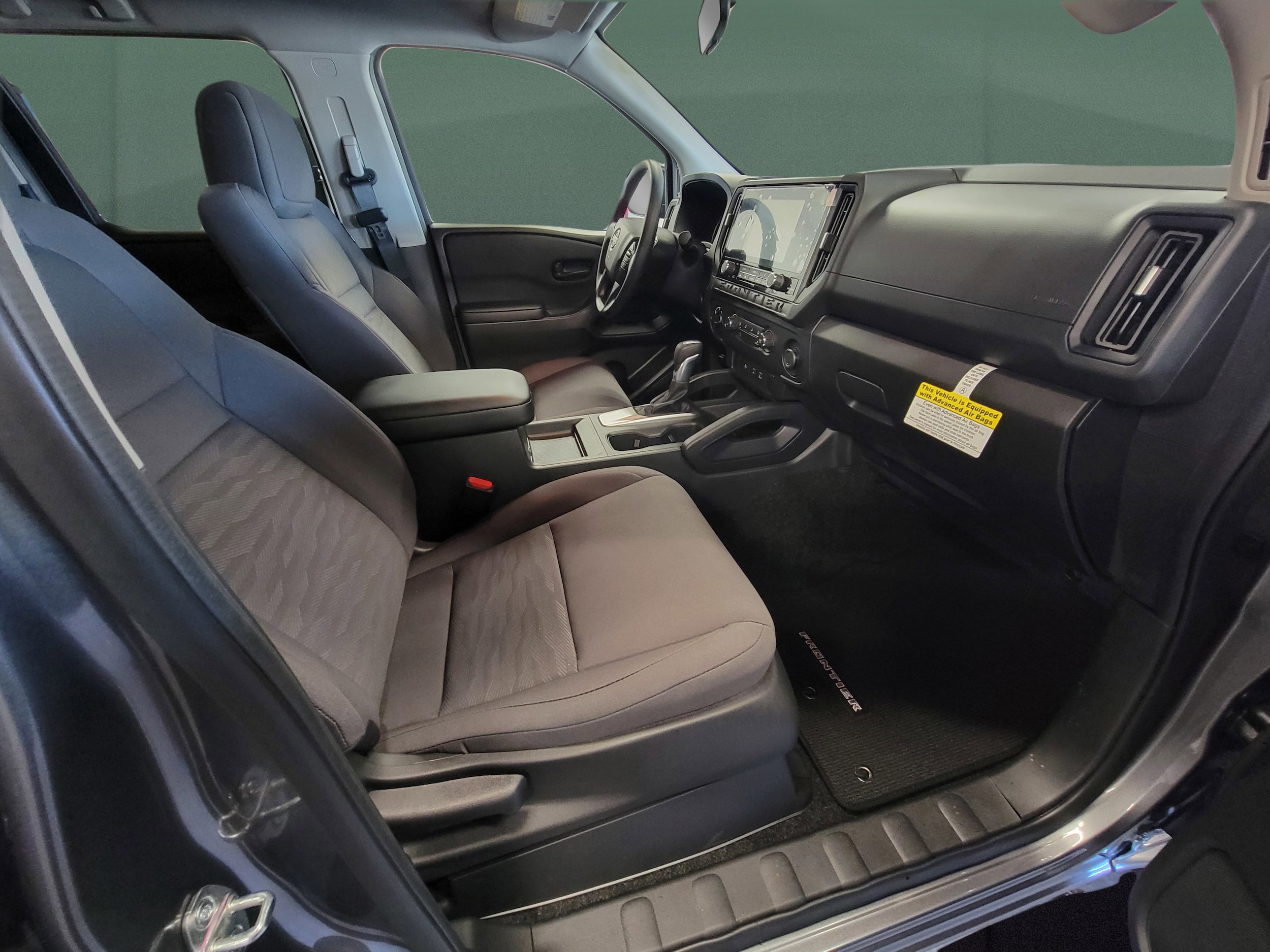 2026 Nissan Frontier S - Photo 18