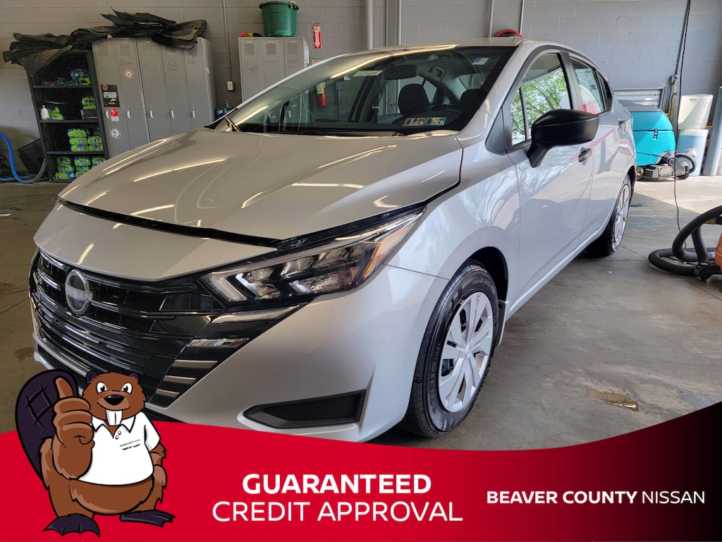 New 2025 Nissan Versa 1.6 S Sedan