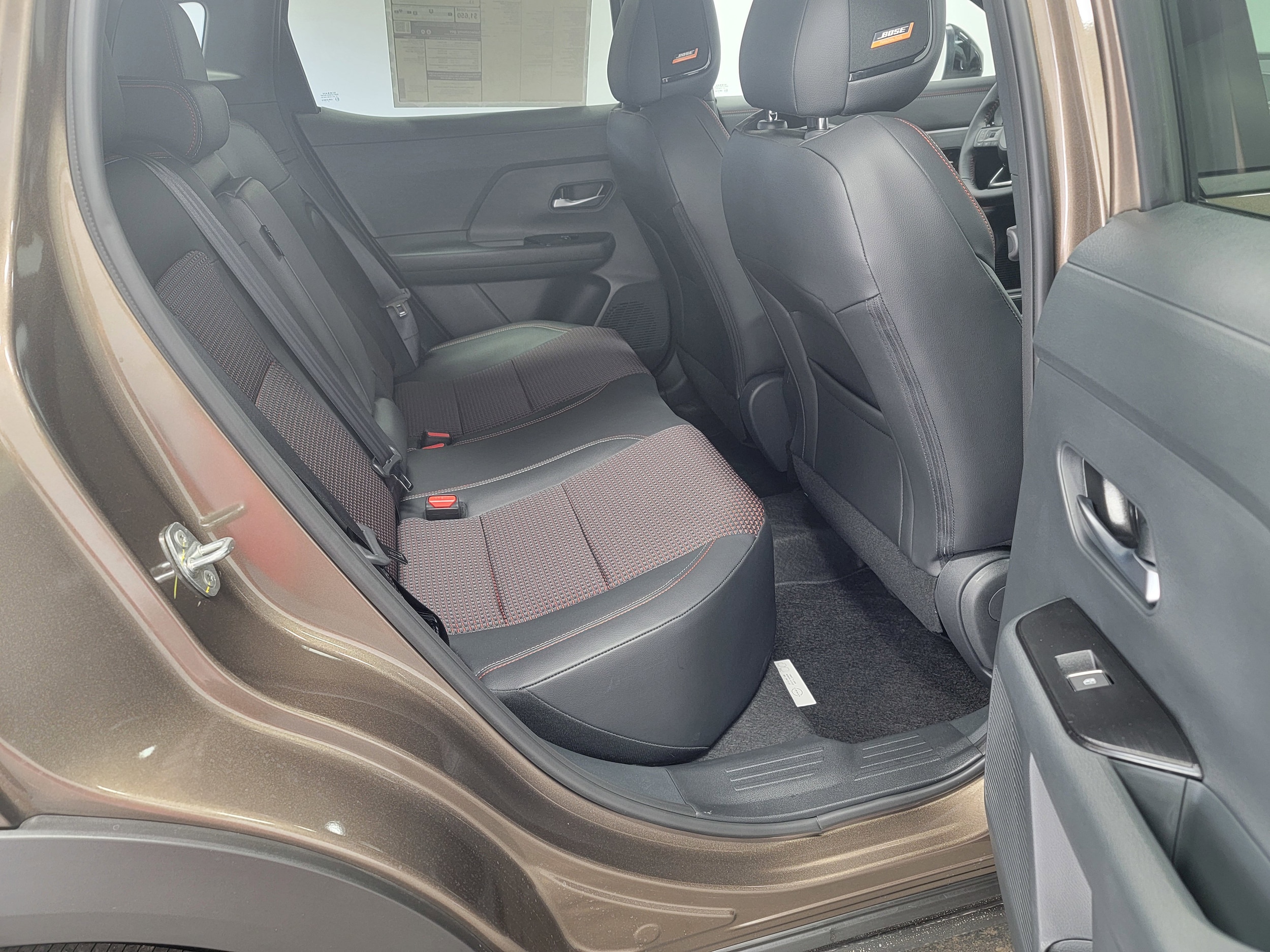 2026 Nissan KICKS SR AWD - Photo 10