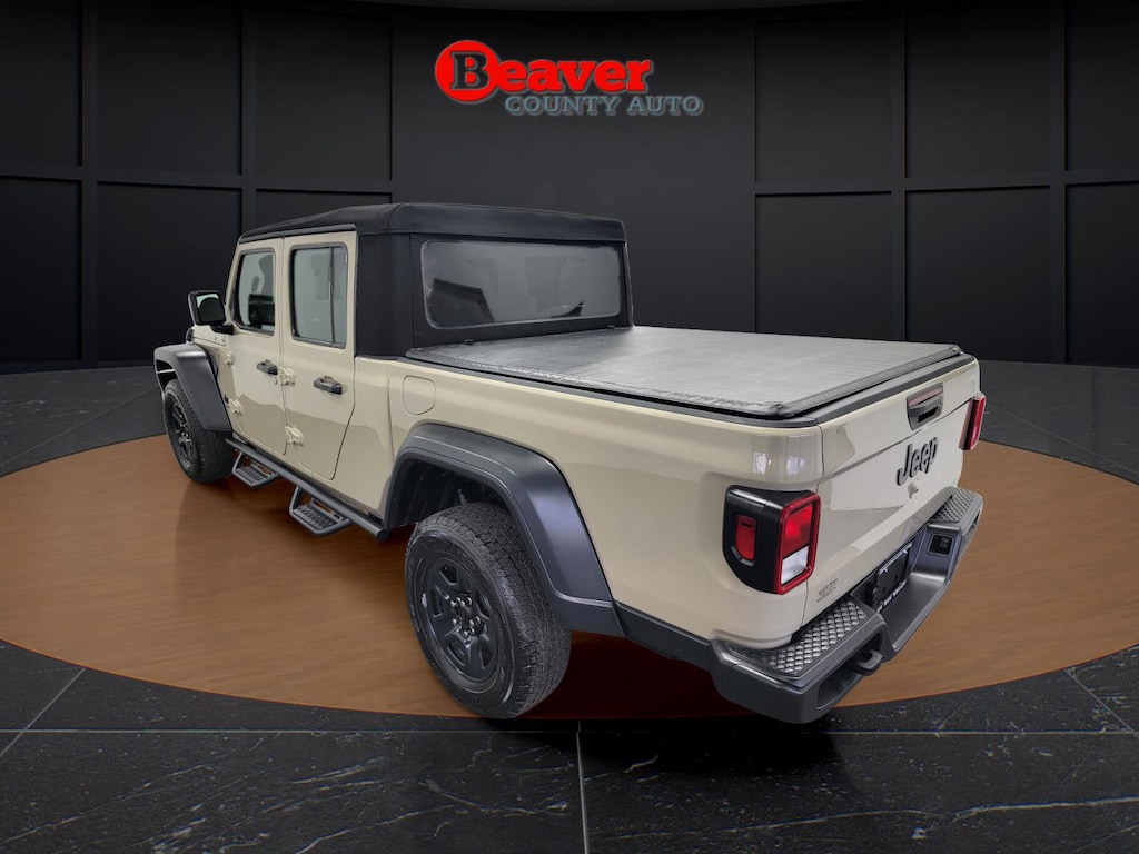 Used 2020 Jeep Gladiator Sport Sport 4x4
