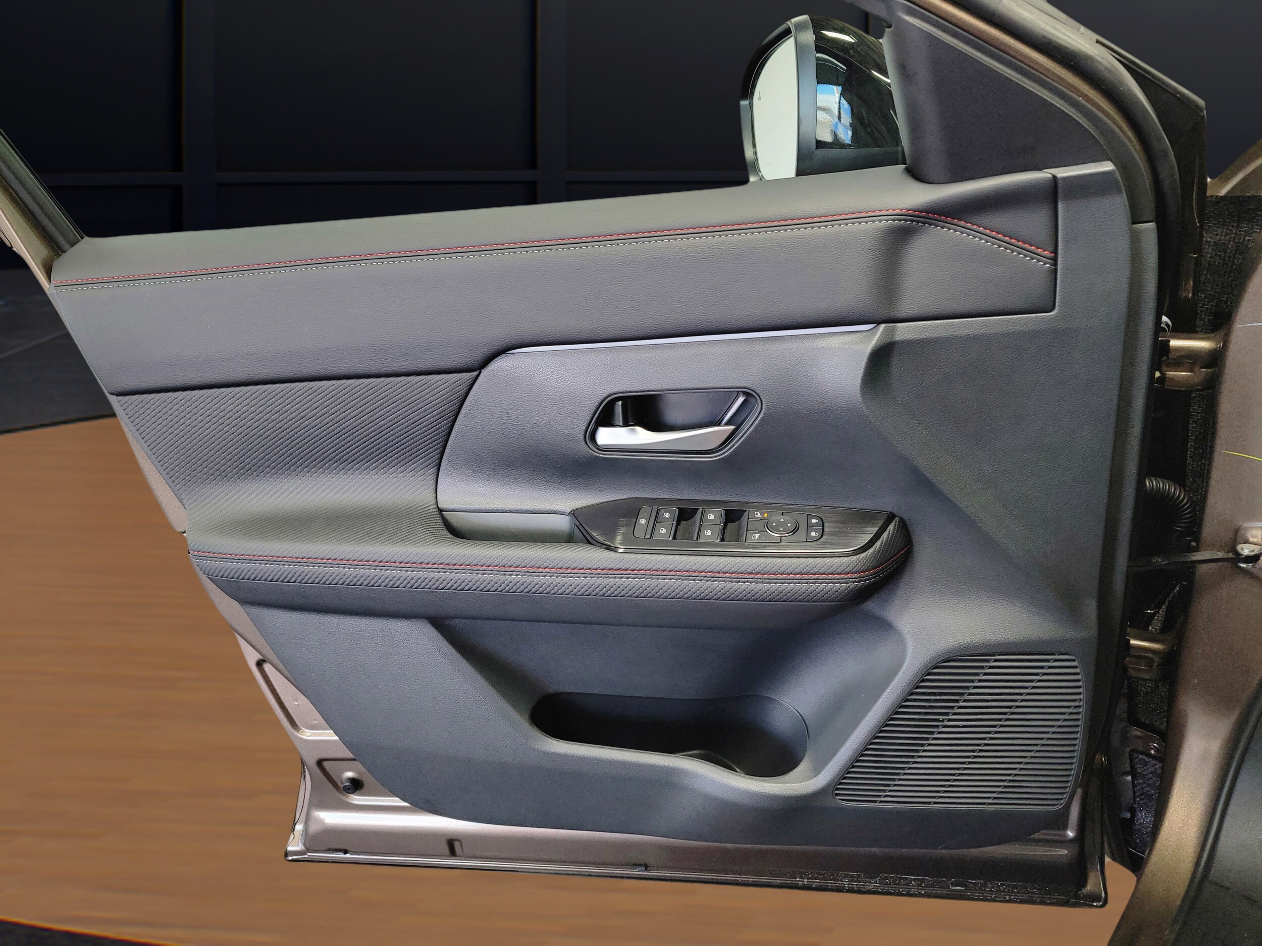 2026 Nissan KICKS SR AWD - Photo 23
