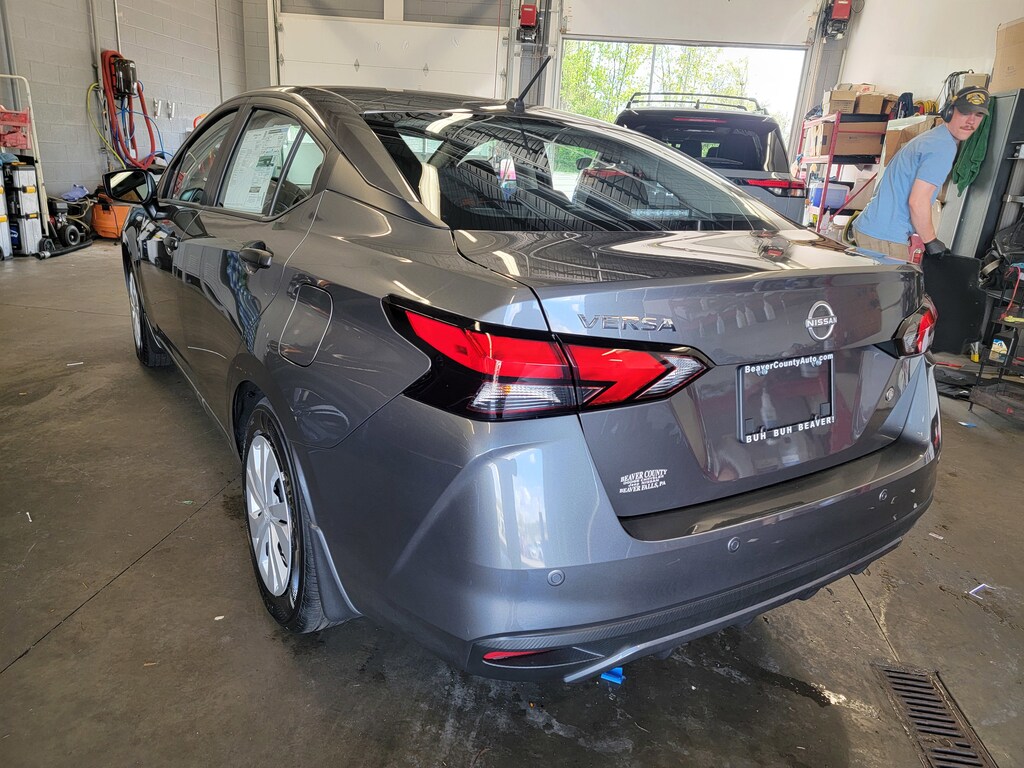 New 2025 Nissan Versa 1.6 S Sedan