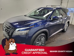 2025 Nissan Pathfinder SL SUV