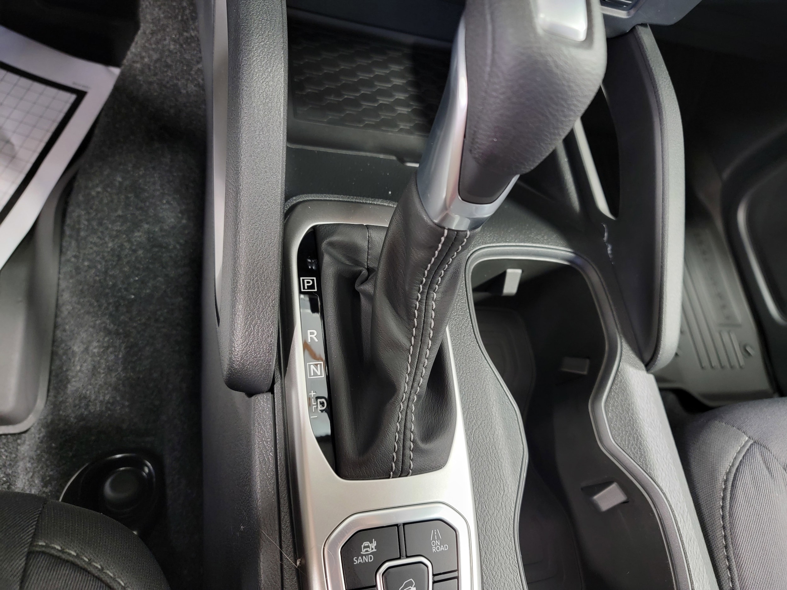 2026 Nissan Frontier SV - Photo 16