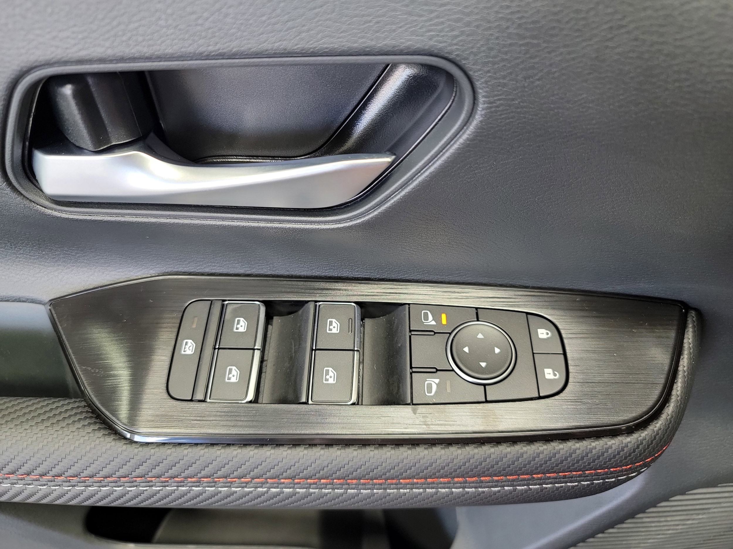 2026 Nissan KICKS SR AWD - Photo 24