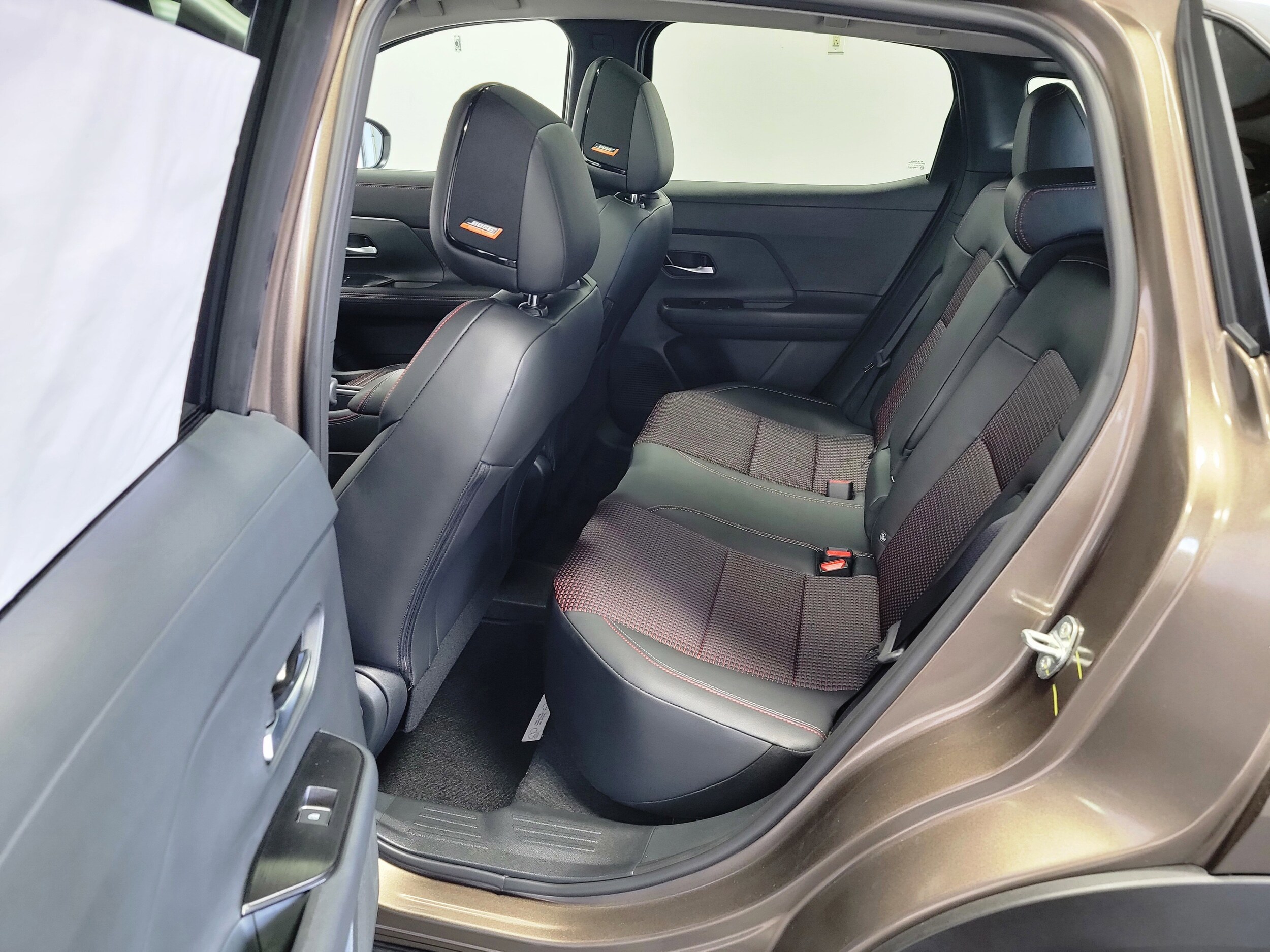 2026 Nissan KICKS SR AWD - Photo 11