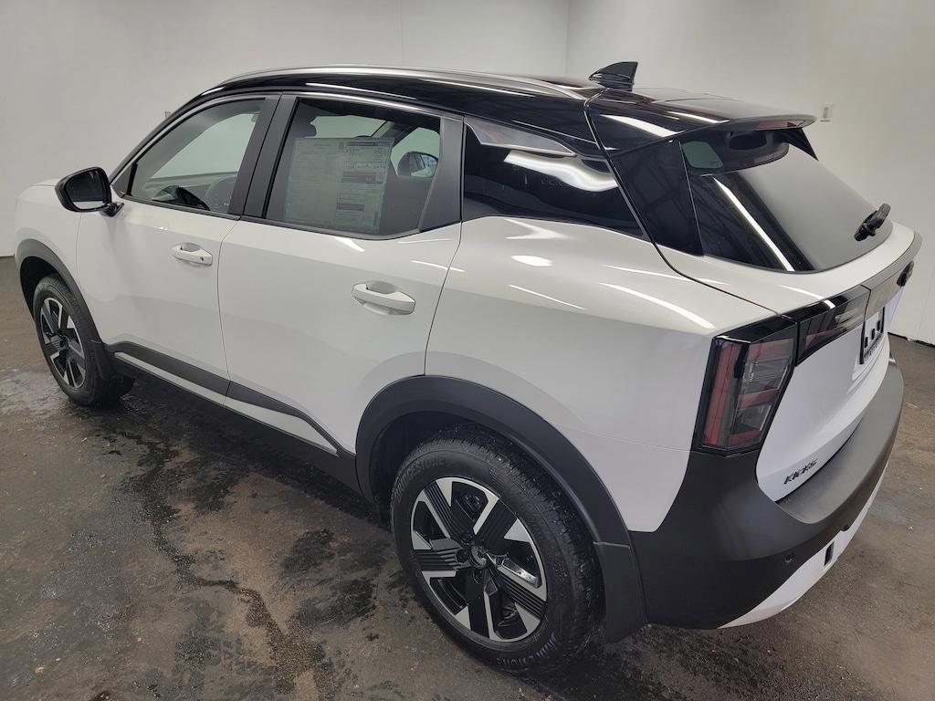 New 2026 Nissan Kicks SV SUV