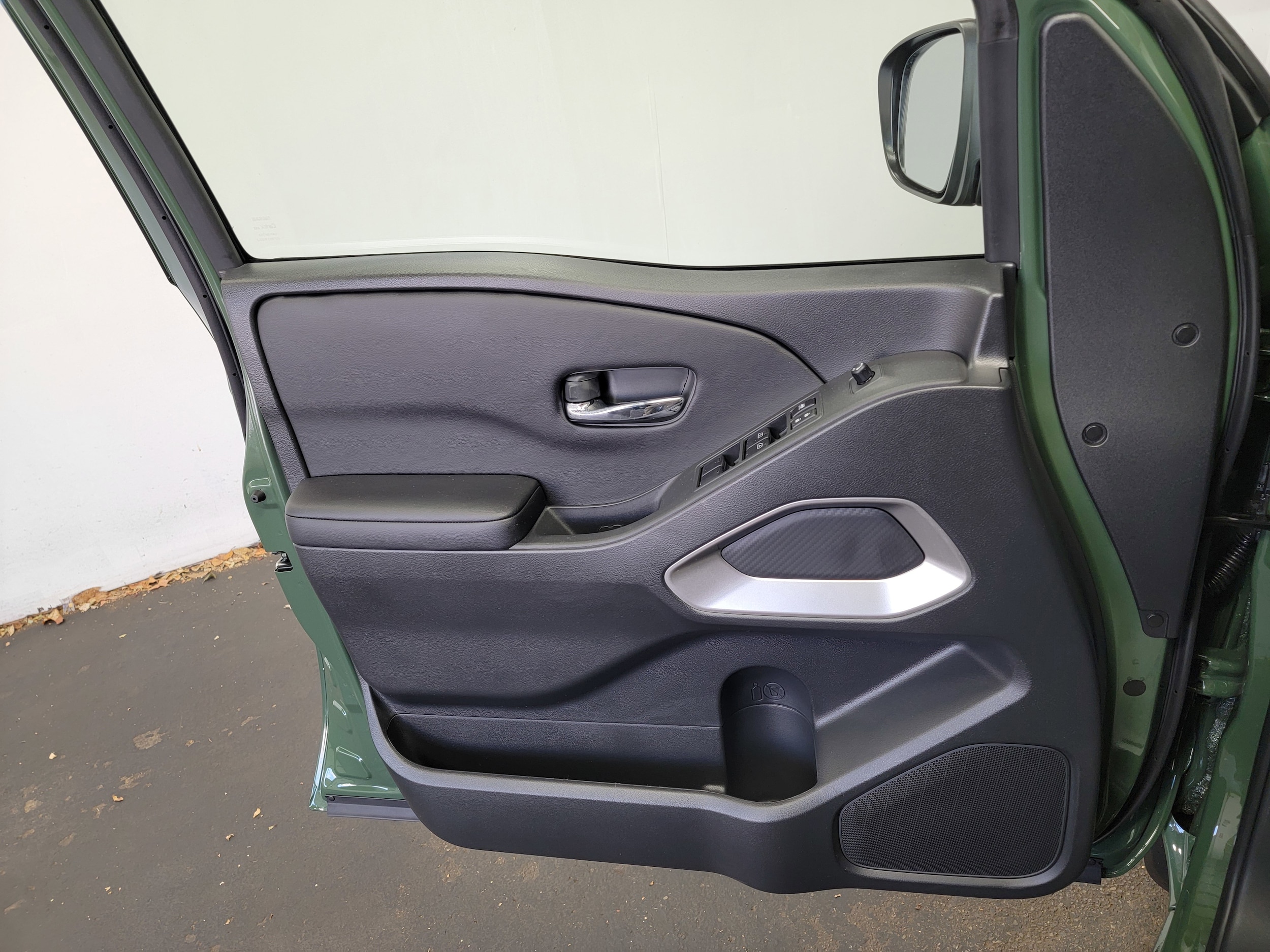 2026 Nissan Frontier SV - Photo 24