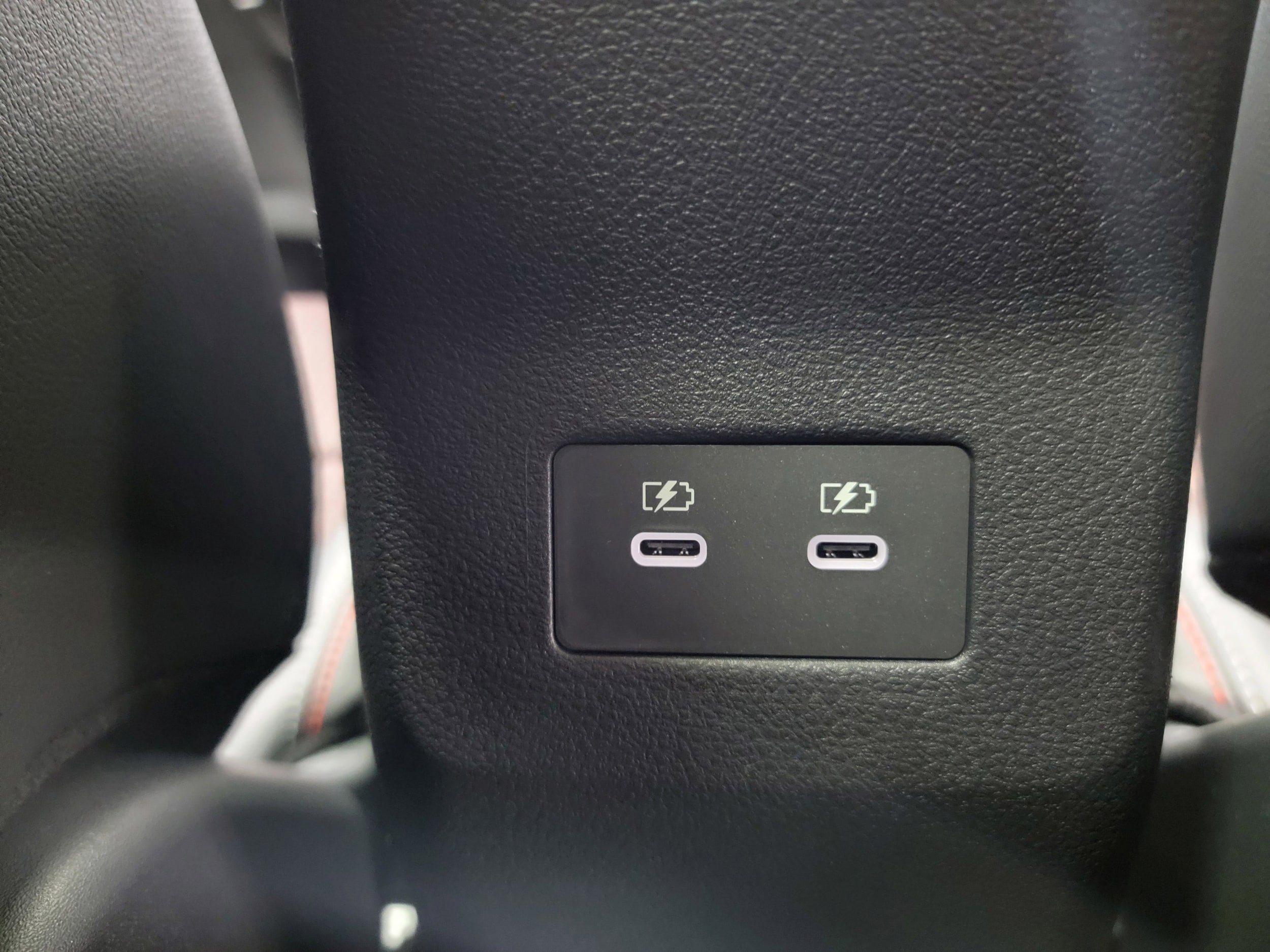 2026 Nissan KICKS SR AWD - Photo 9