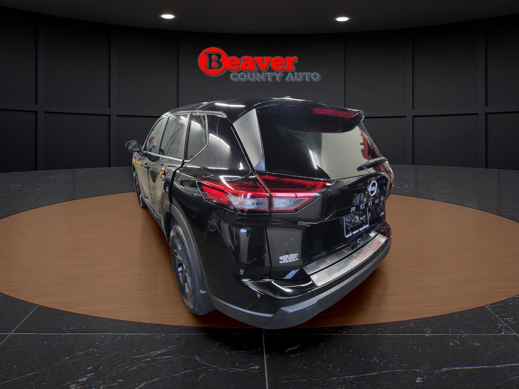 New 2026 Nissan Rogue SV SUV