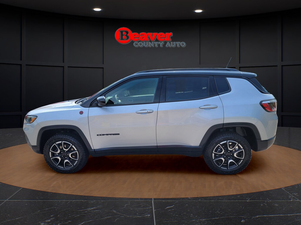 Used 2025 Jeep Compass Trailhawk Trailhawk 4x4