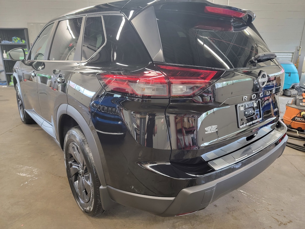 New 2026 Nissan Rogue SV SUV