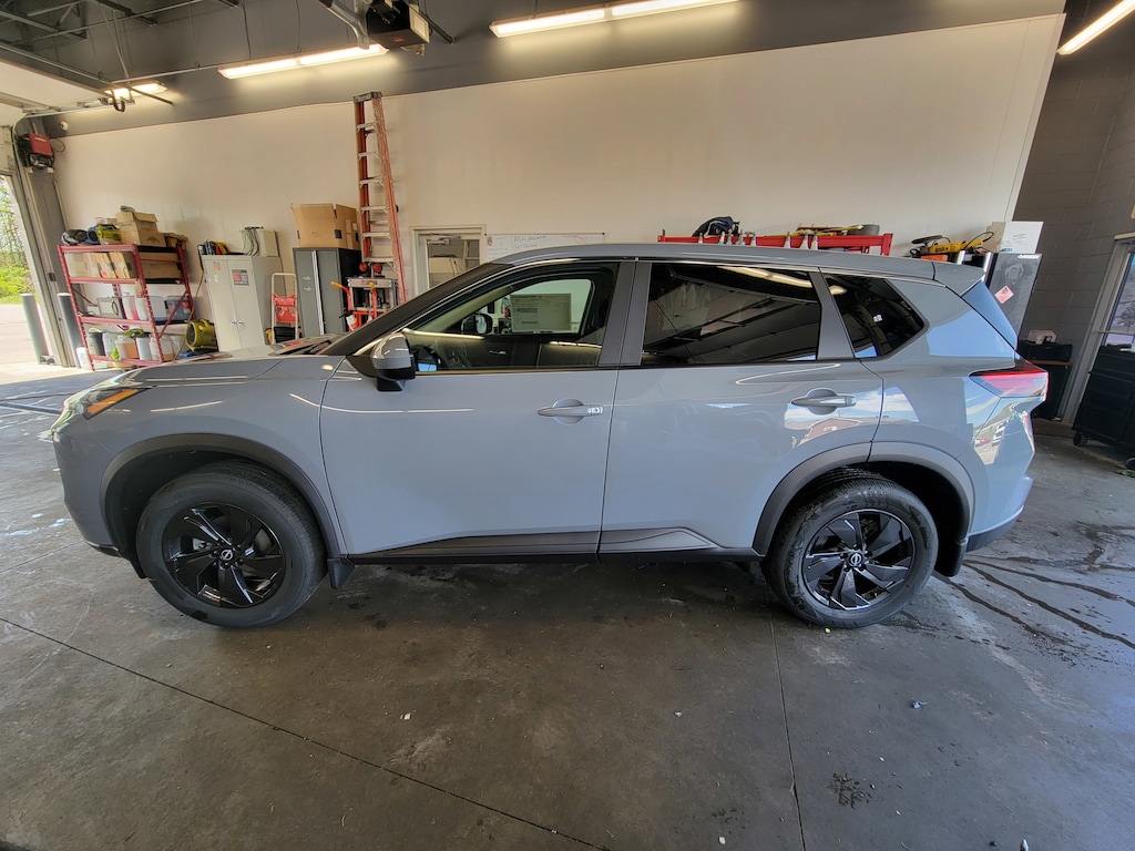 New 2026 Nissan Rogue SV SUV