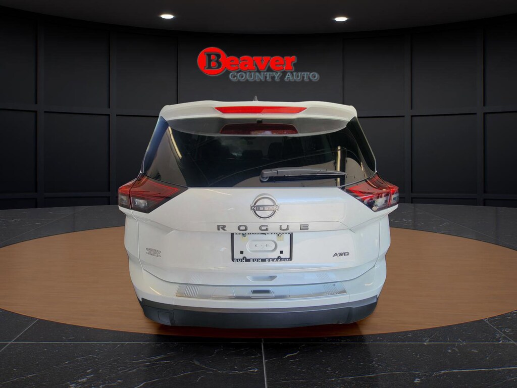 New 2026 Nissan Rogue SV SUV