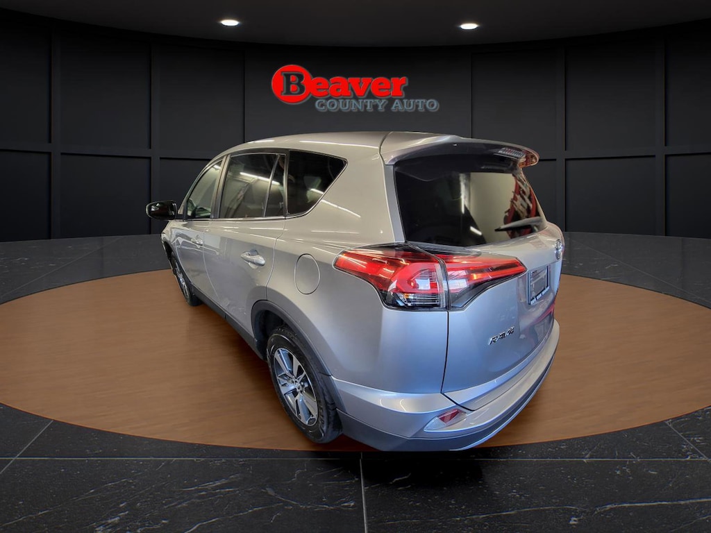 Used 2018 Toyota RAV4 XLE XLE AWD