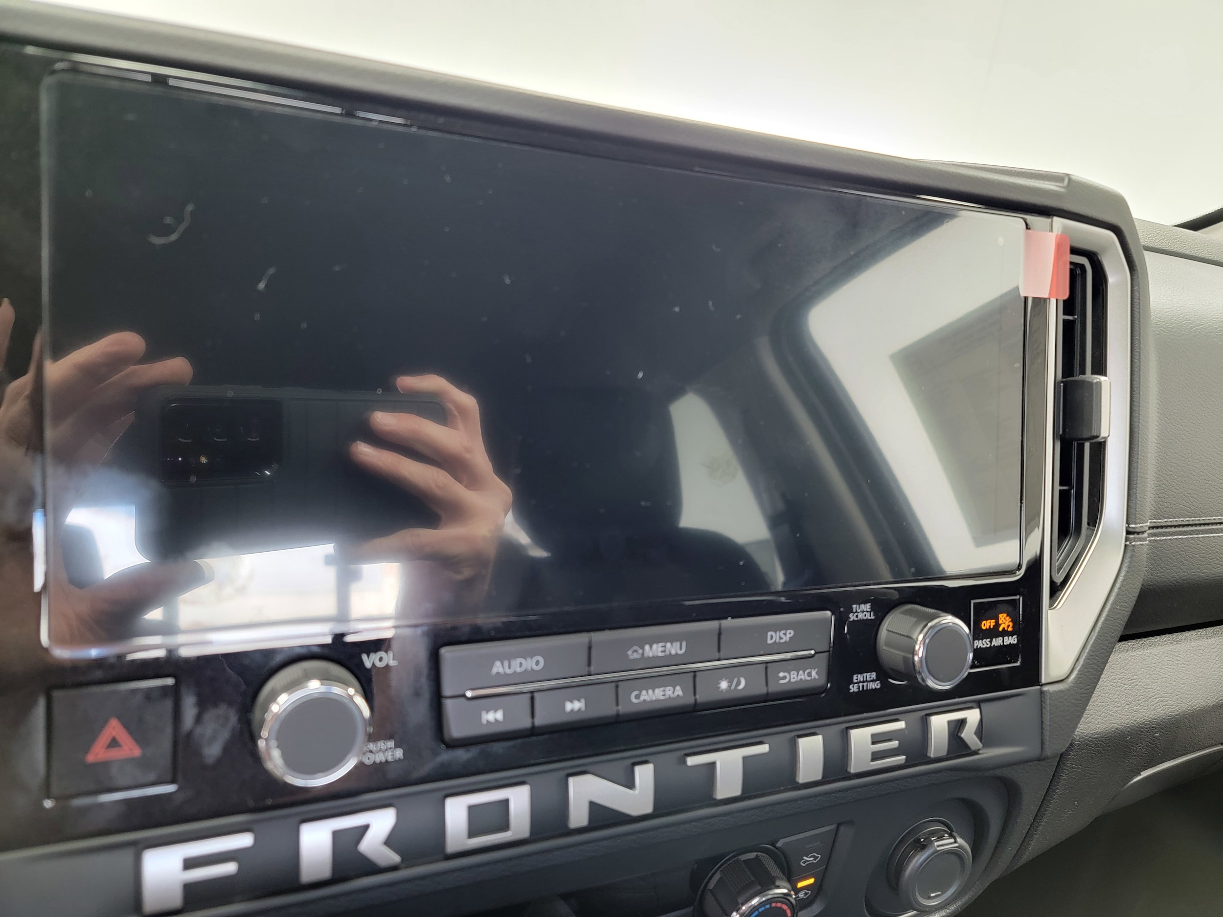 2026 Nissan Frontier SV - Photo 14