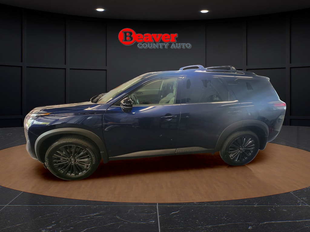 New 2026 Nissan Pathfinder SL SUV