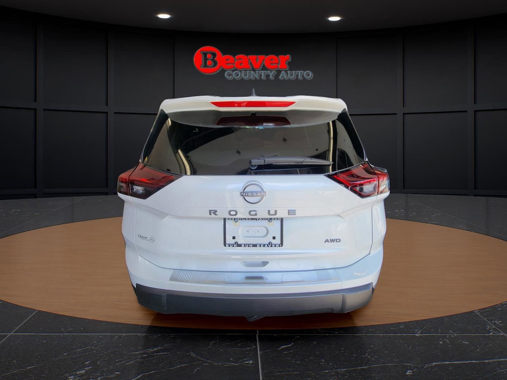 New 2026 Nissan Rogue SV SUV